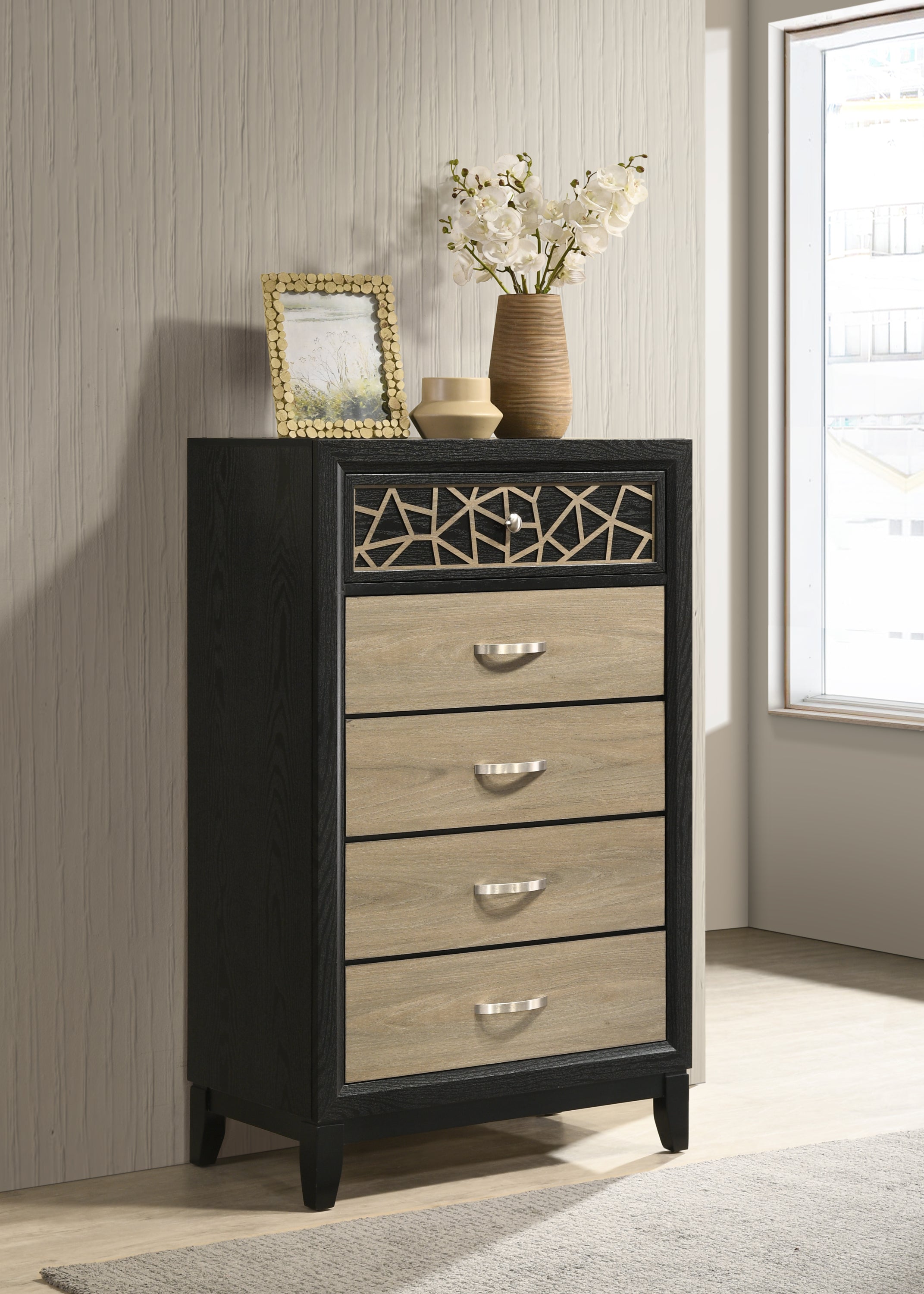 Selena Modern & Contemporary Chest Made with Wood in Black and Natural