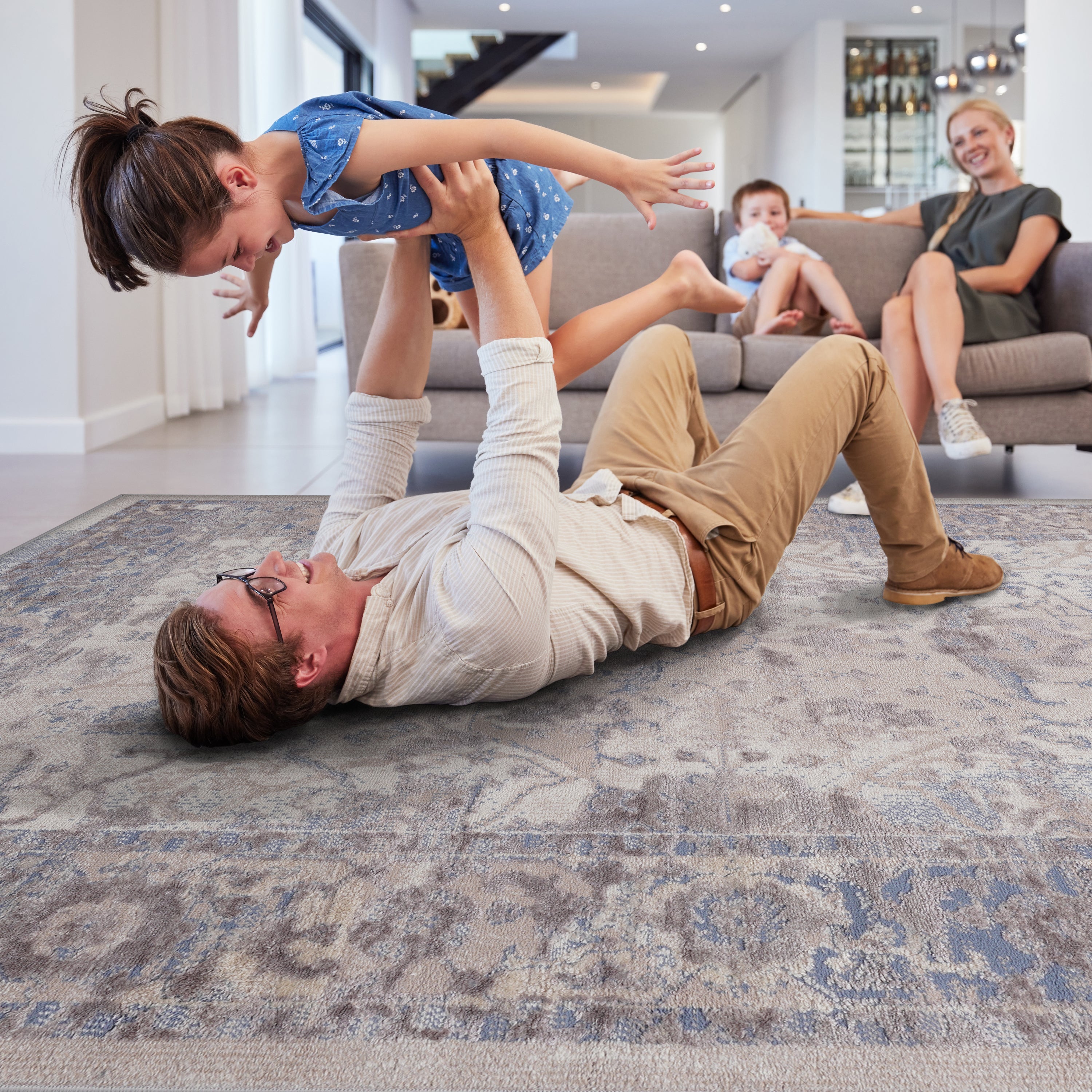 5X7 Brown/Beige /Traditional Non-Shedding and Stain Resistant Area Rug