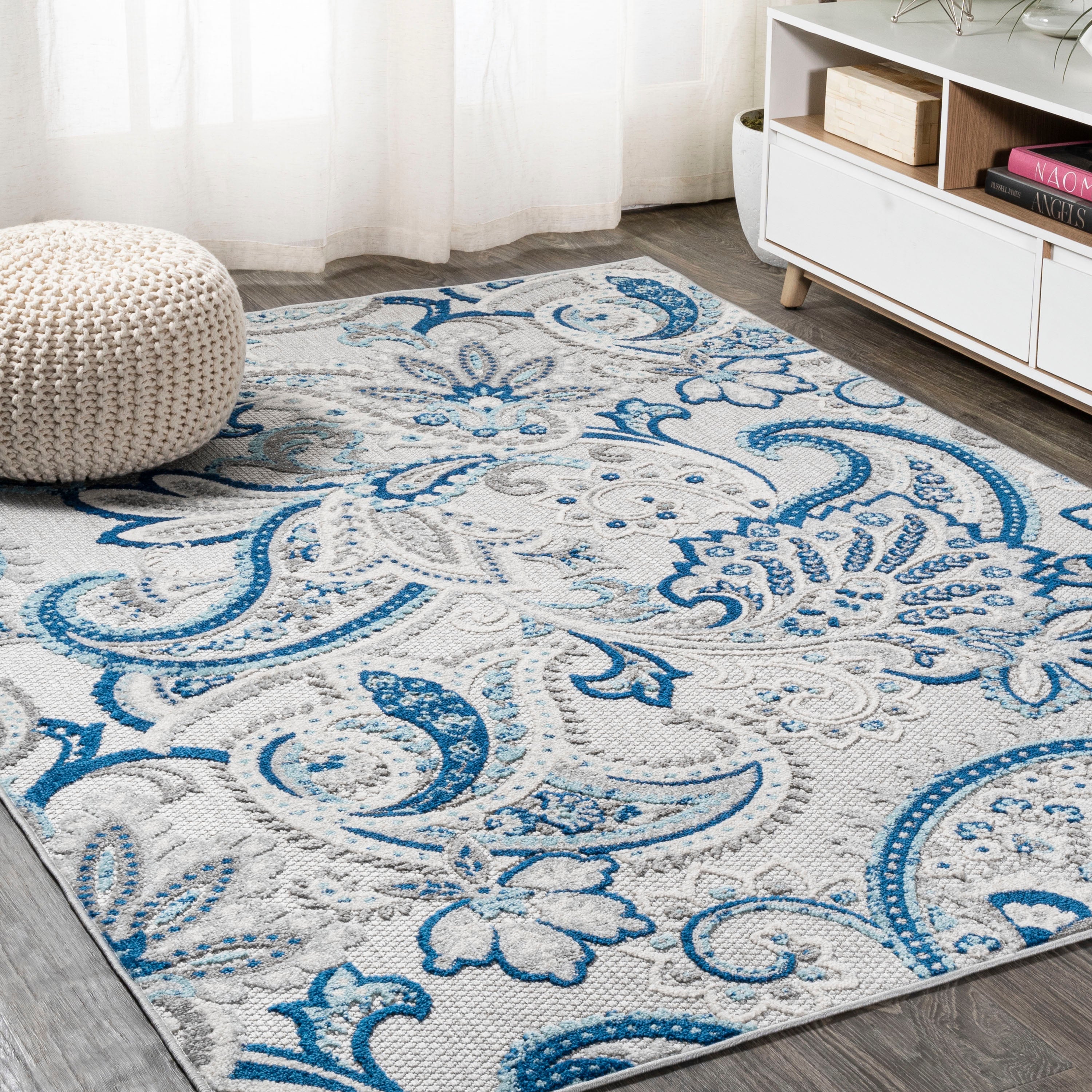 Gordes Paisley High-Low Indoor/Outdoor Area Rug