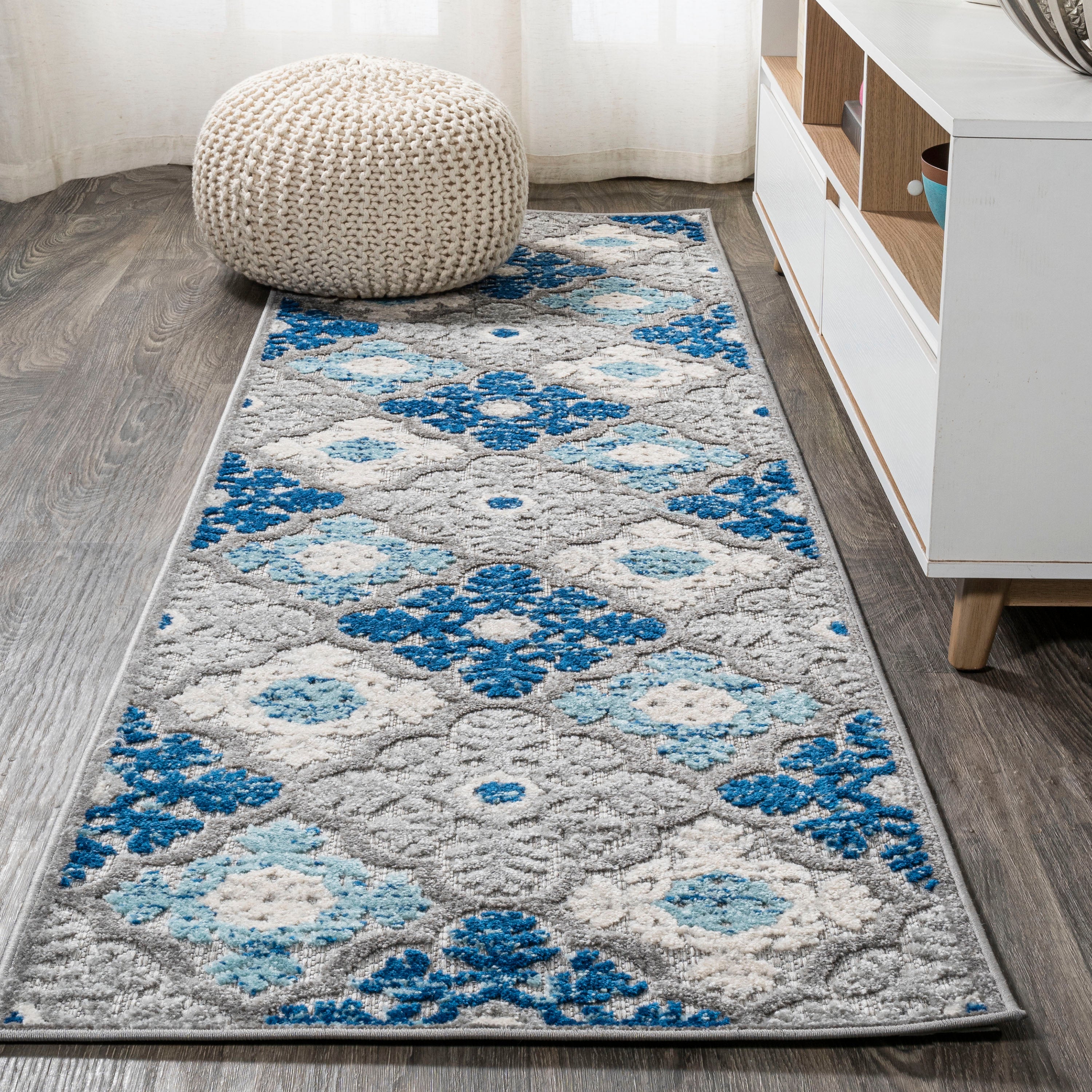 Cassis Ornate Ogee Trellis High-Low Indoor/Outdoor Runner Rug