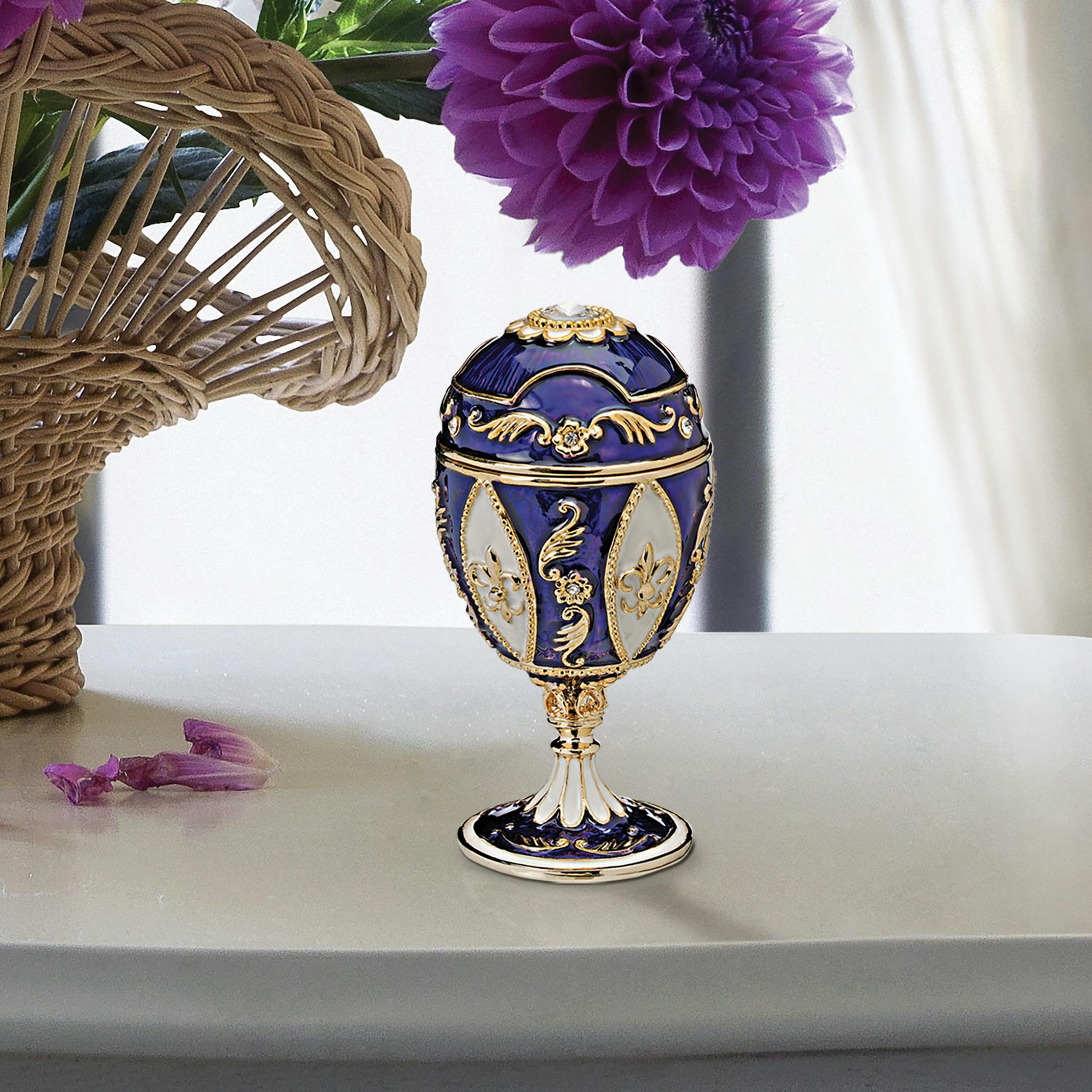 Royal French Romanov-Style Enameled Egg: Pourpre