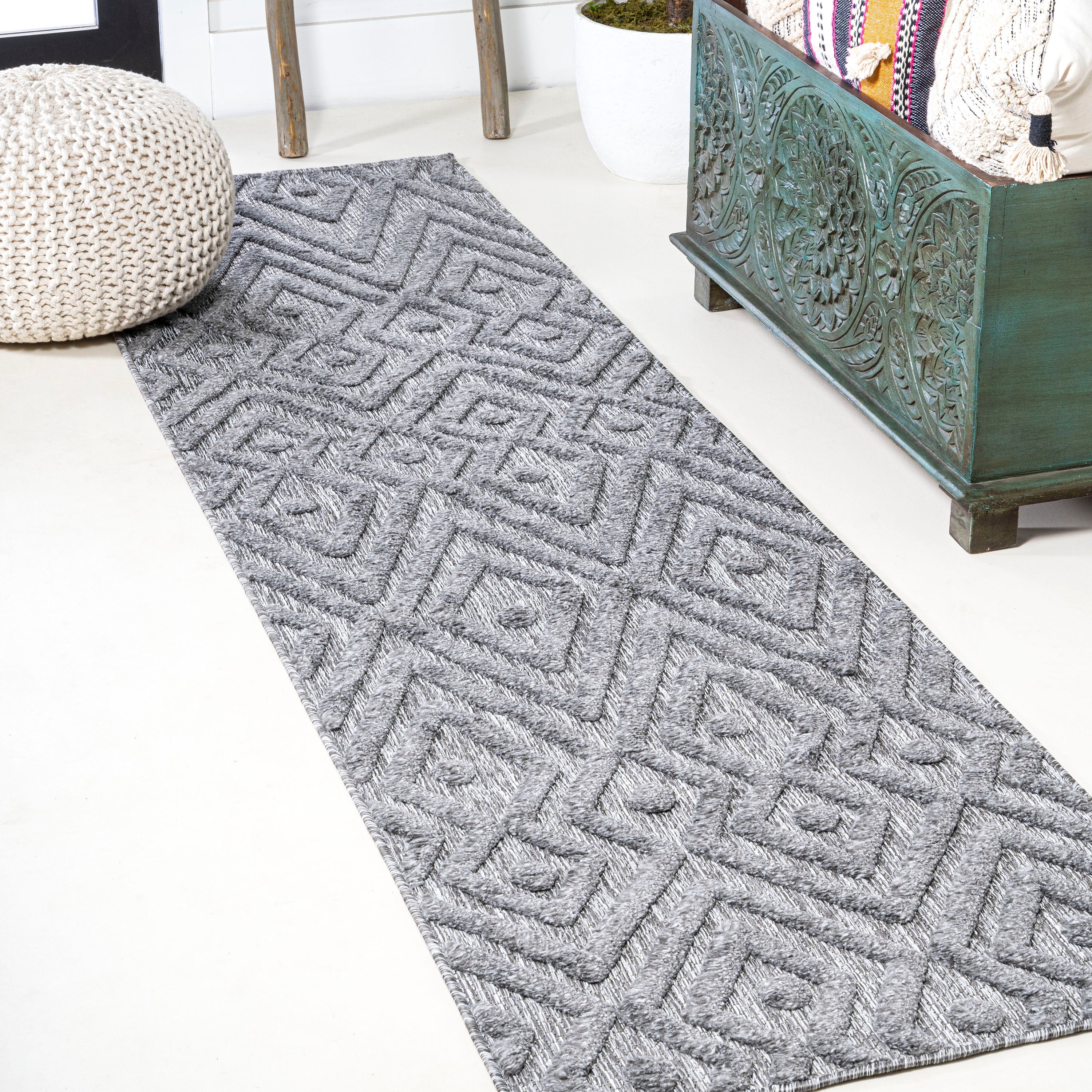 Balansat Moroccan Diamond Indoor/Outdoor Runner Rug