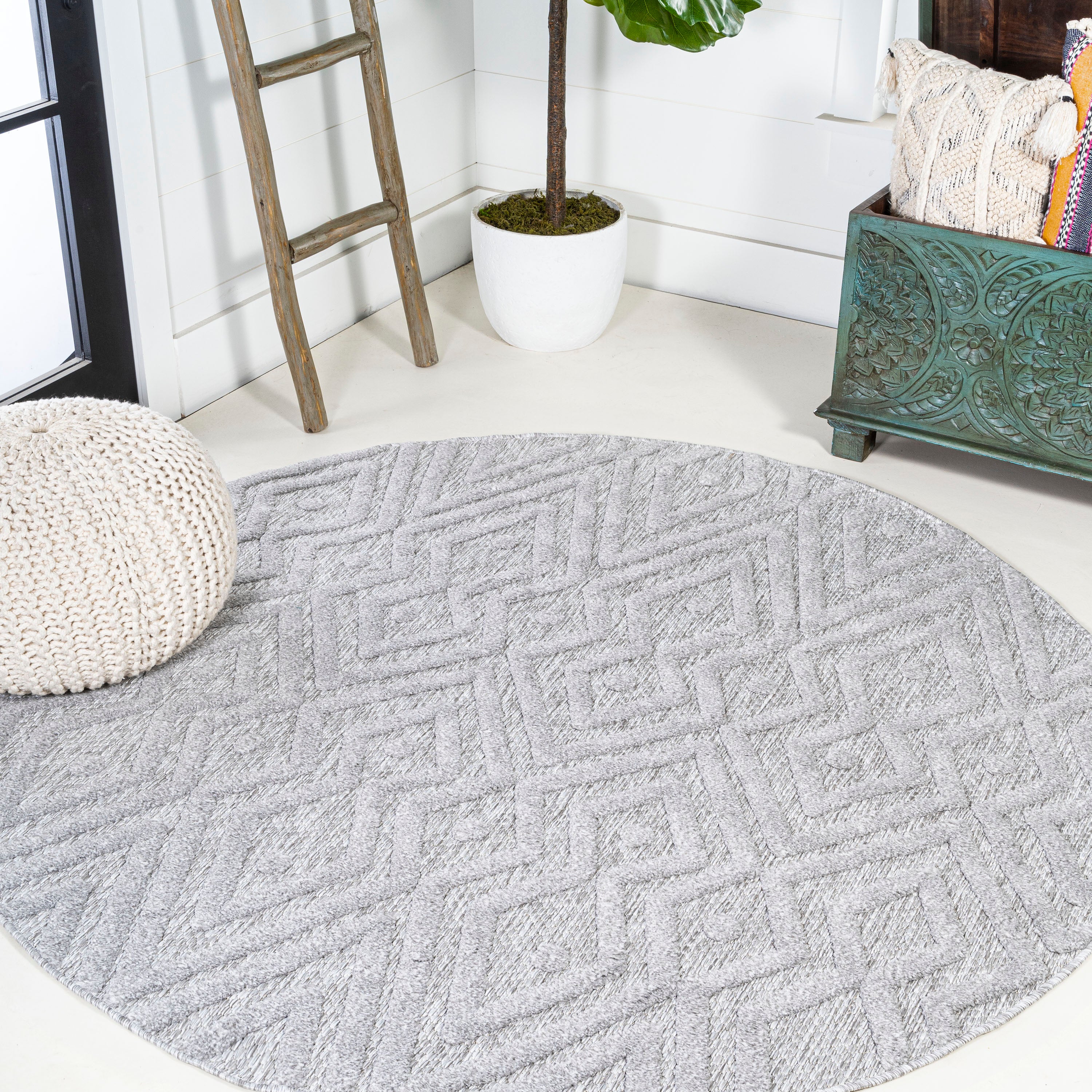 Balansat Moroccan Diamond Round Indoor/Outdoor Area Rug