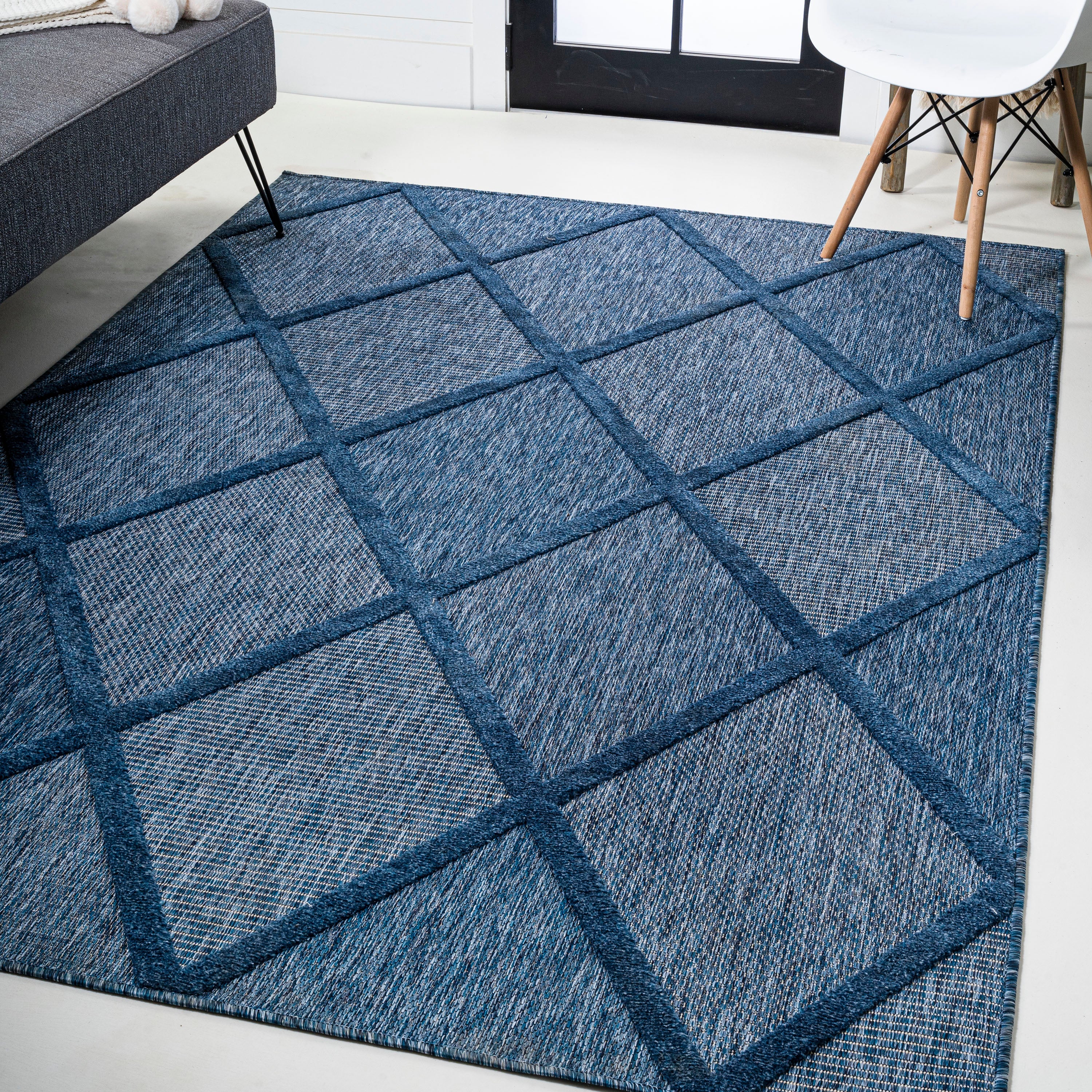 Salines Diamond Trellis Indoor/Outdoor Area Rug