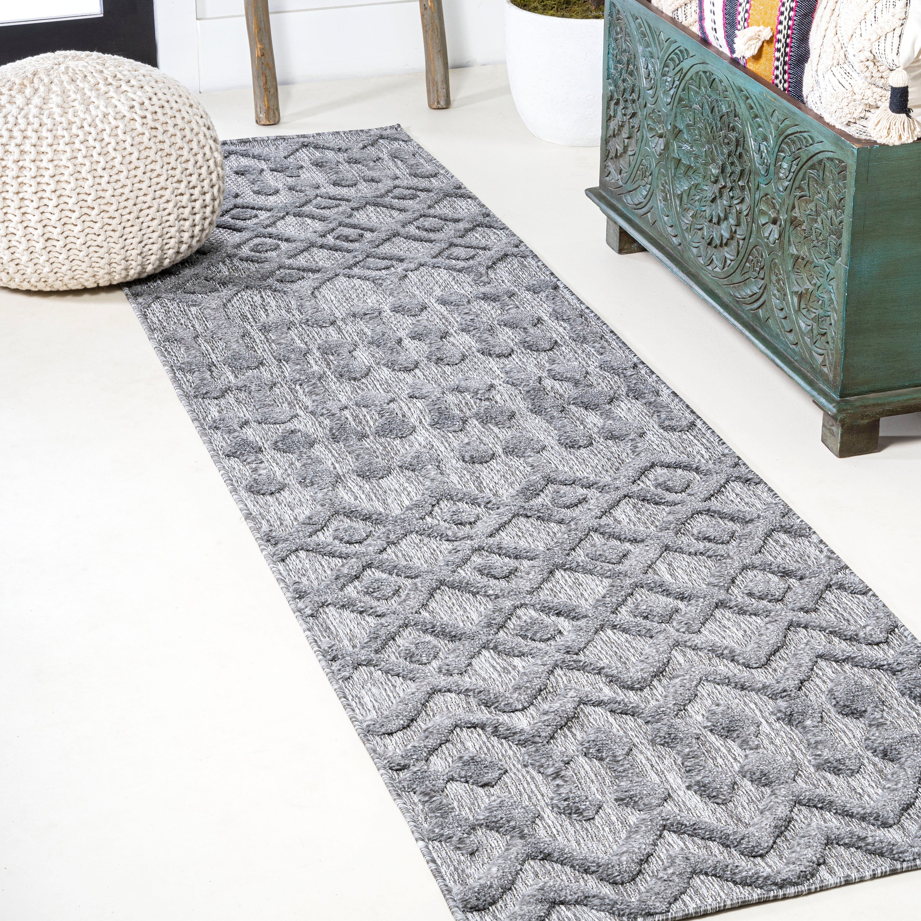 Peralta Moroccan Diamond Indoor/Outdoor Runner Rug