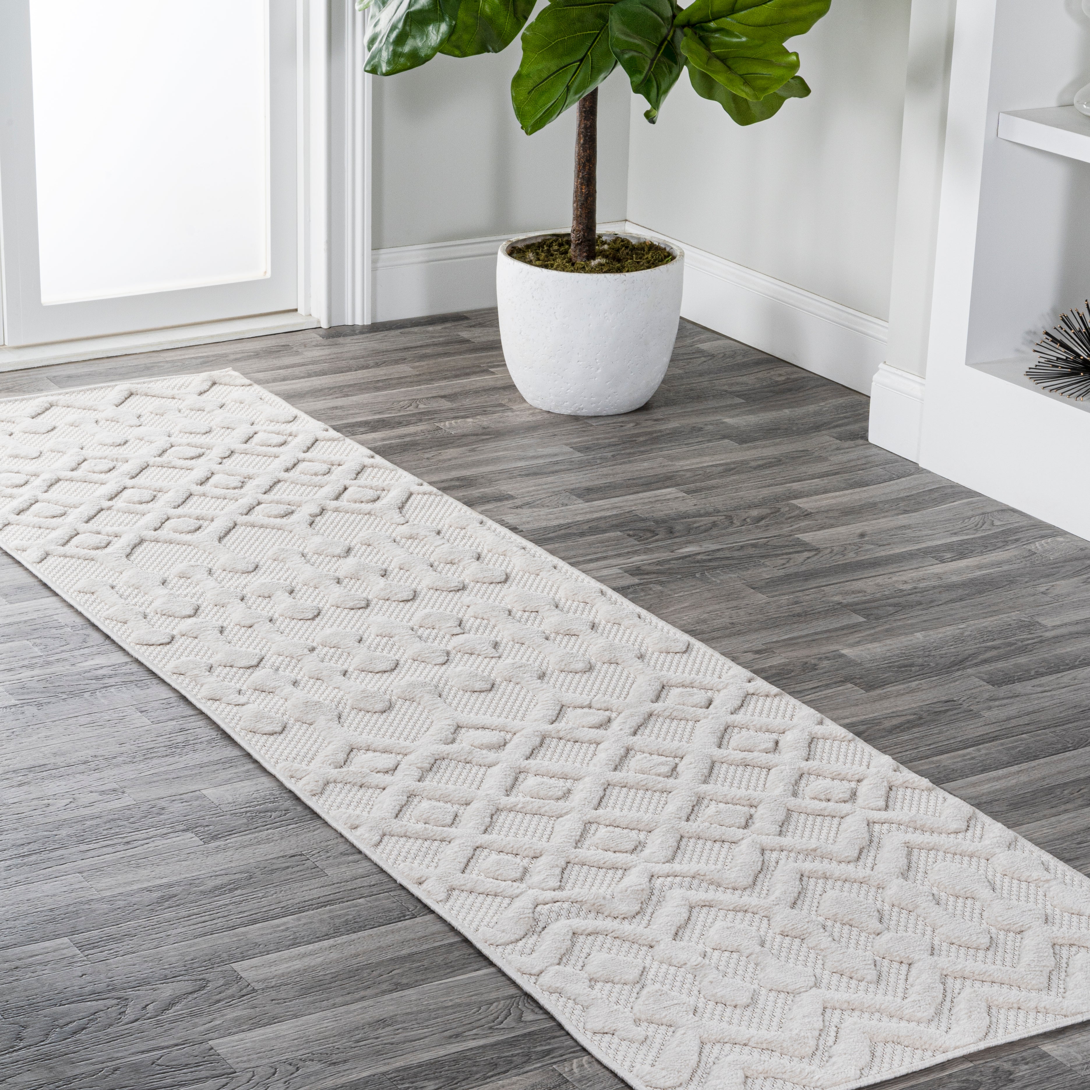 Peralta Moroccan Diamond Indoor/Outdoor Runner Rug