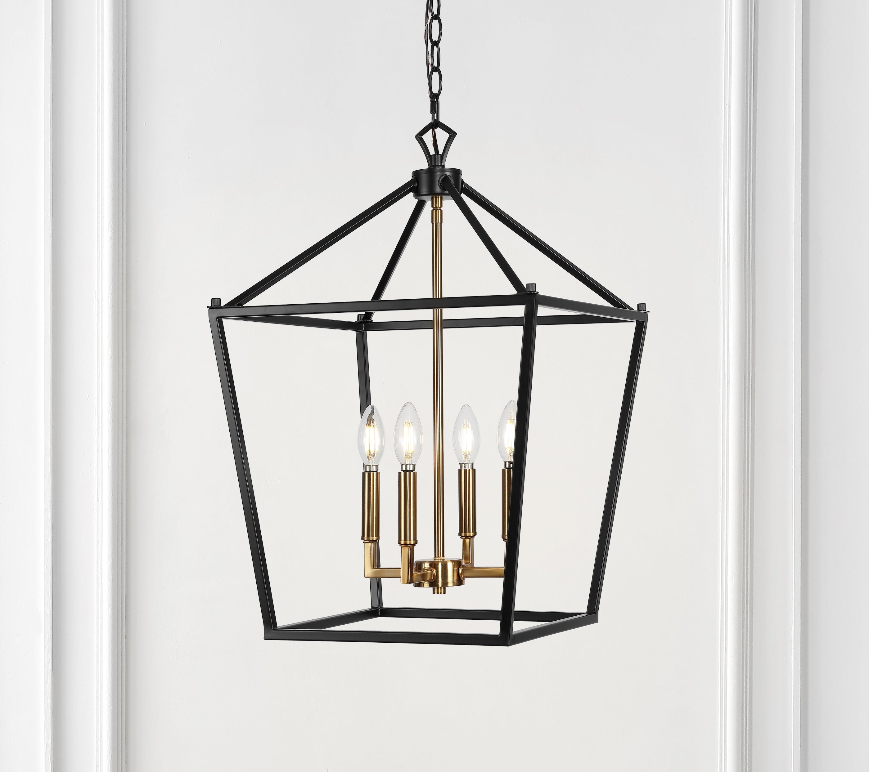 Pagoda 4-Bulb Lantern Metal LED Pendant