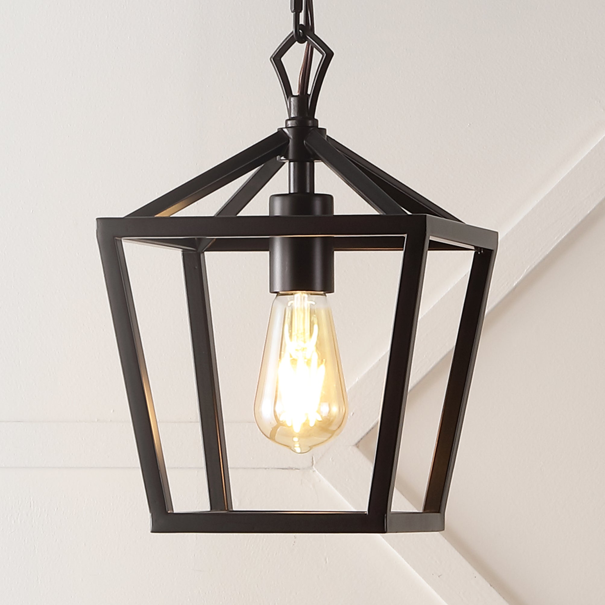 Oslin 1-Light Vintage Farmhouse Iron Chain Pagoda LED Pendant Lantern