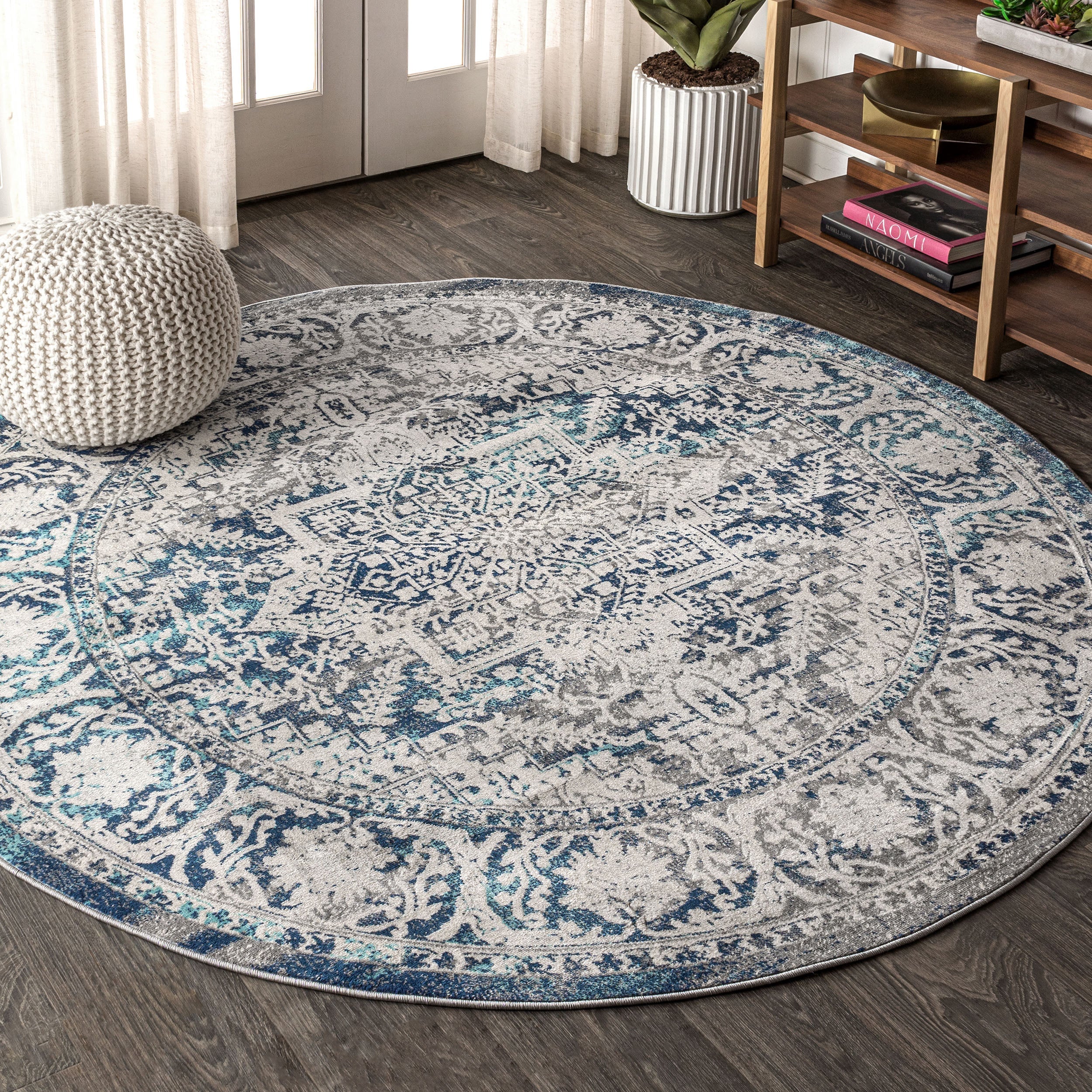 Modern Persian Vintage Medallion Round Area Rug