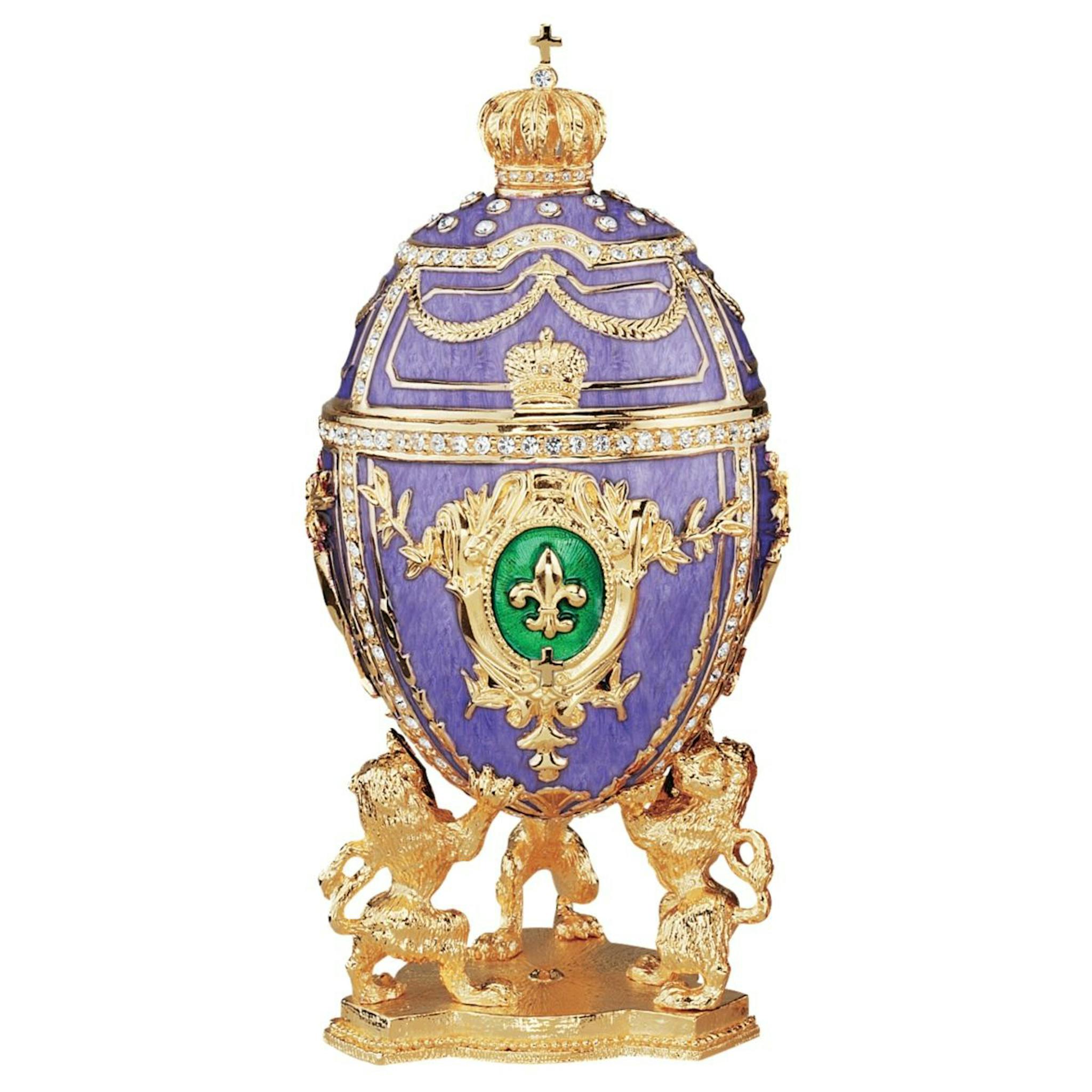 Romanov-style Fleur-de-Lis Enameled Egg