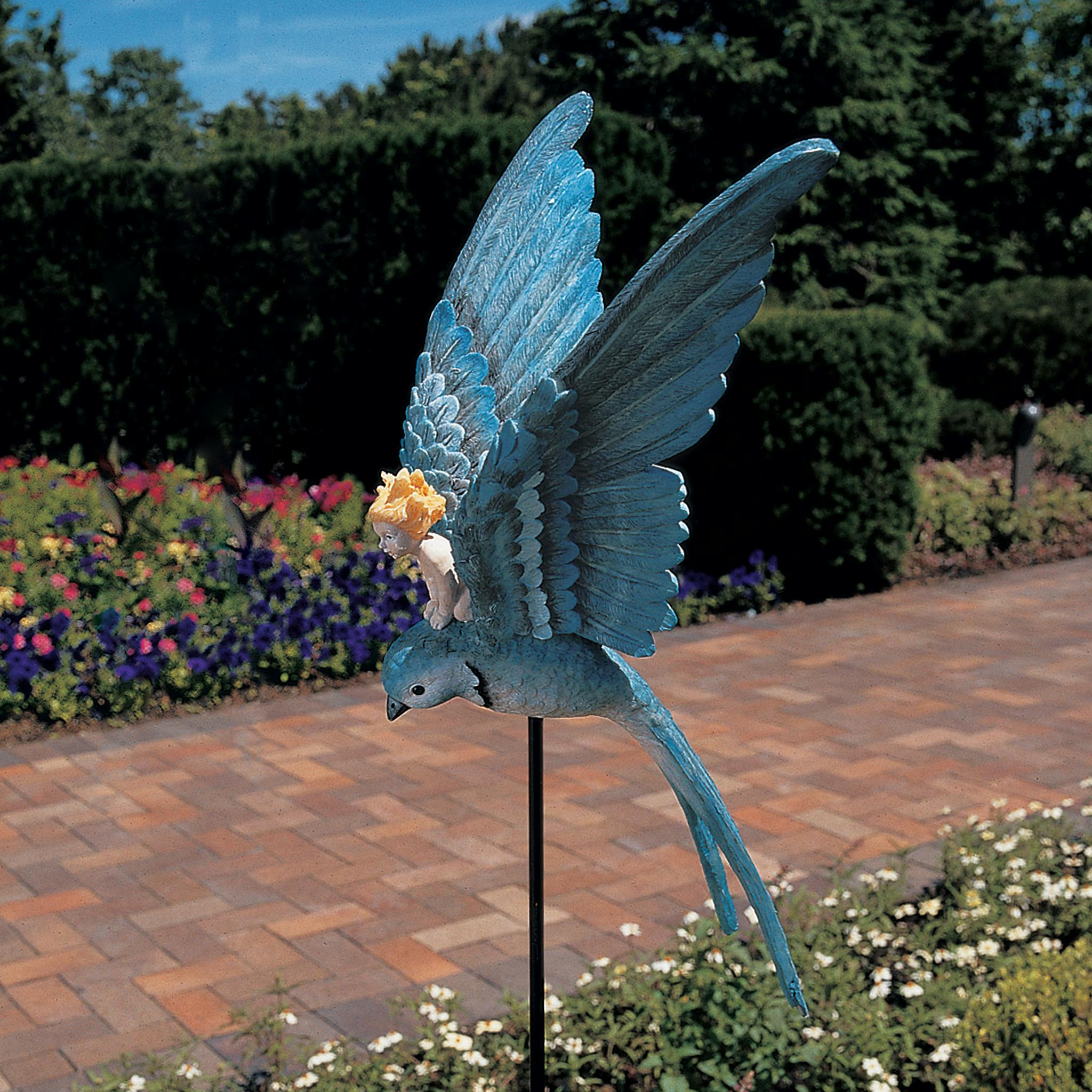 Thumbelina Garden Sculpture: Stake Version