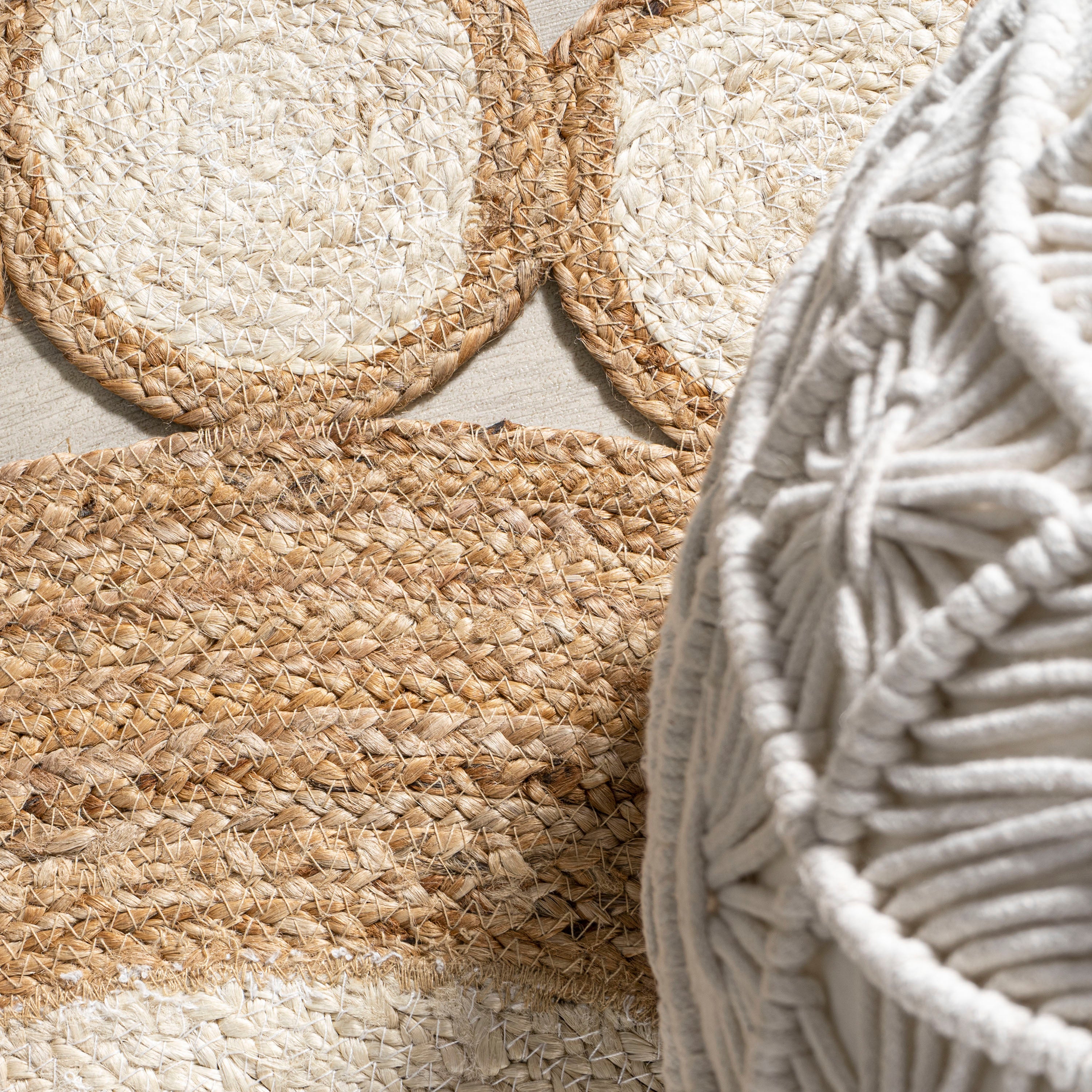 Skye Two-Tone Jute Circle Border Round Area Rug