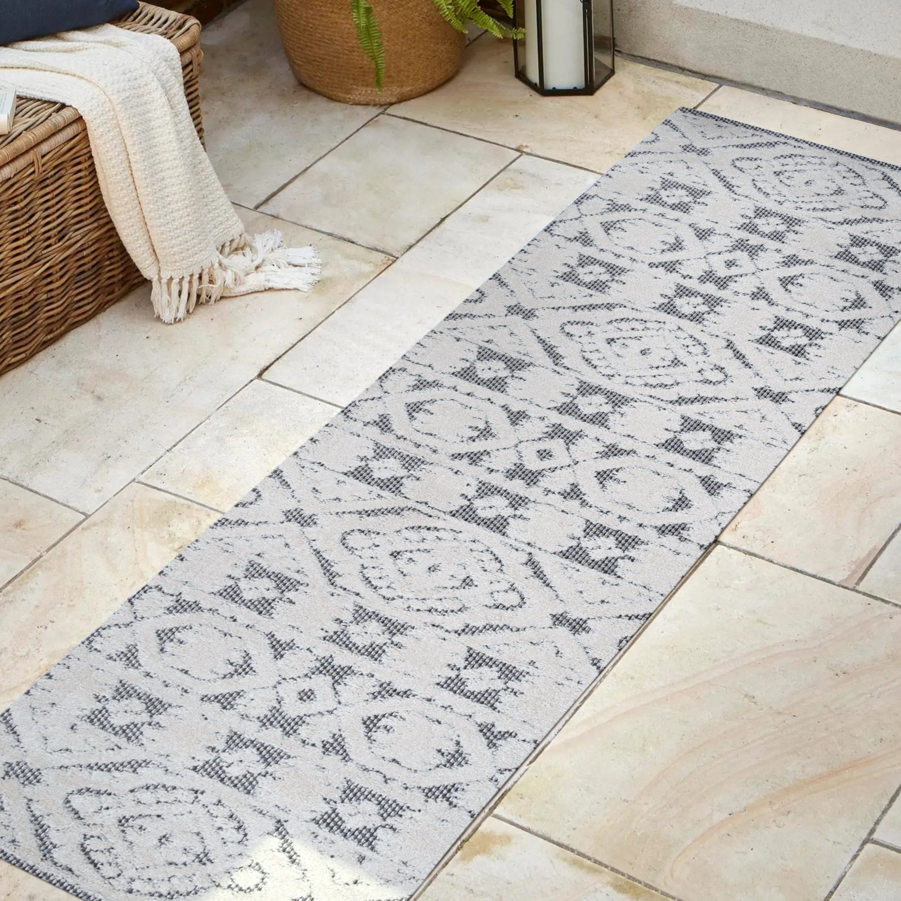 Rabat High-Low Pile Mini-Diamond Chic Indoor/Outdoor Runner Rug