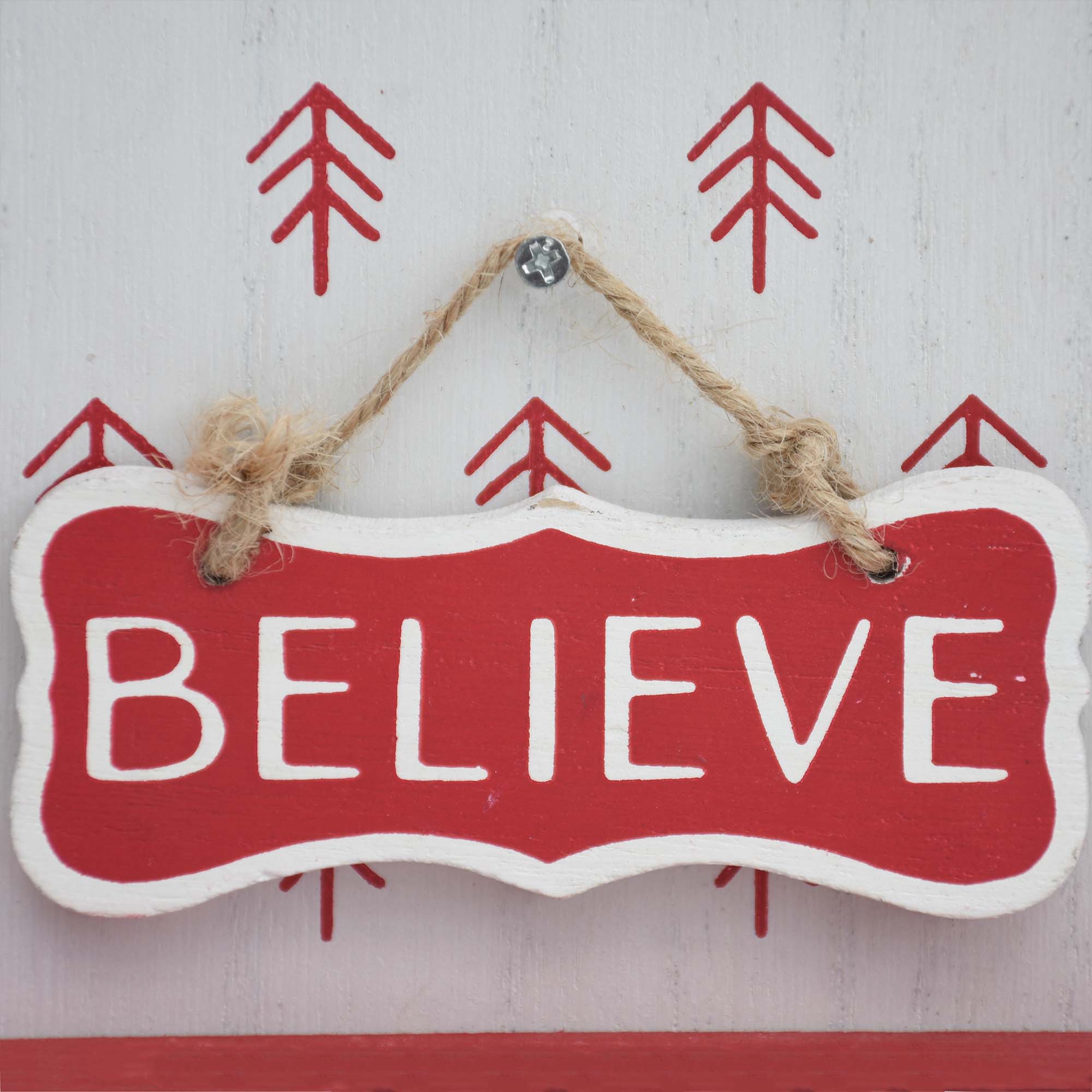 Noel/Believe Wood Christmas Sign with Metal Photo Clip