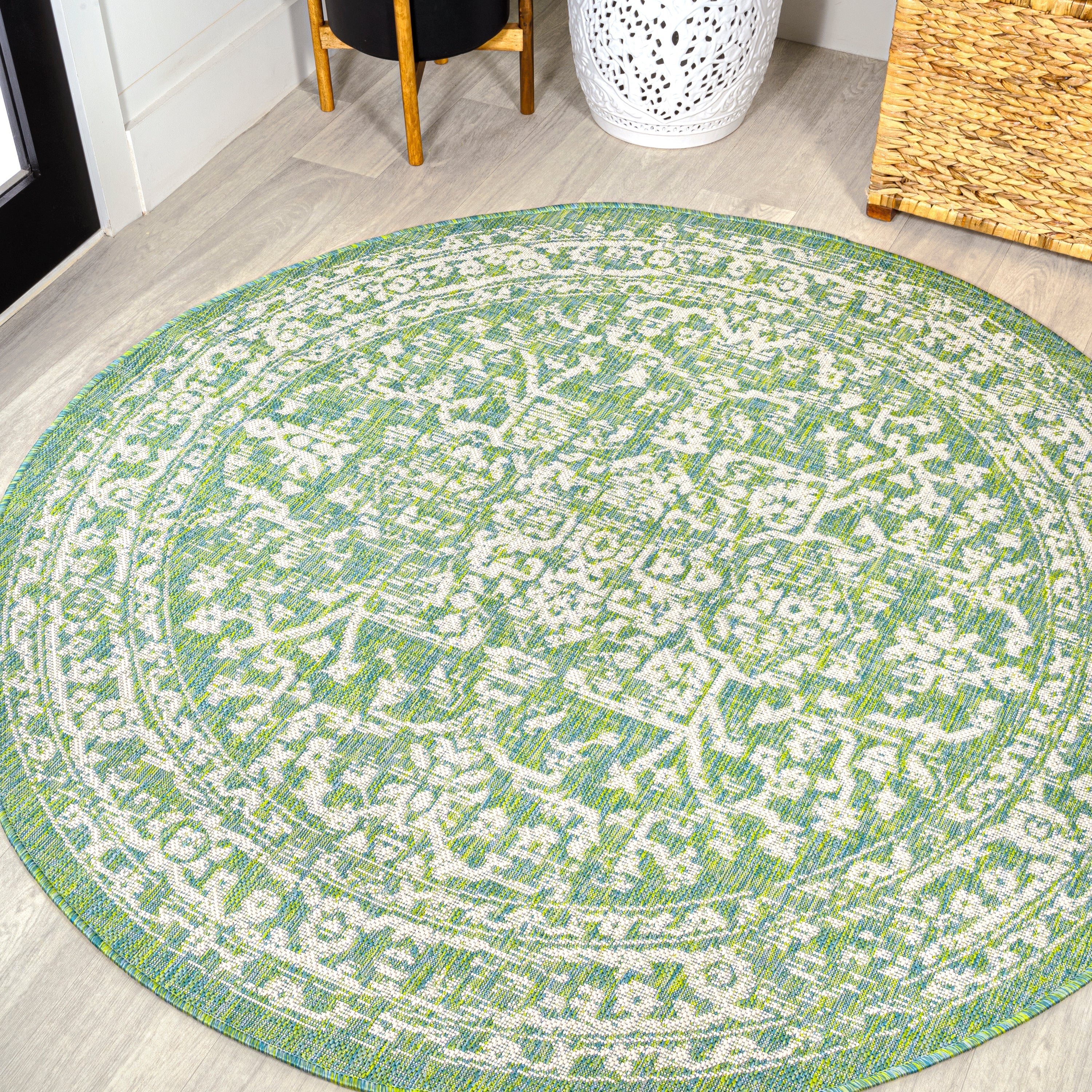 Malta Bohemian Medallion Textured Weave Indoor/Outdoor Round Area Rug