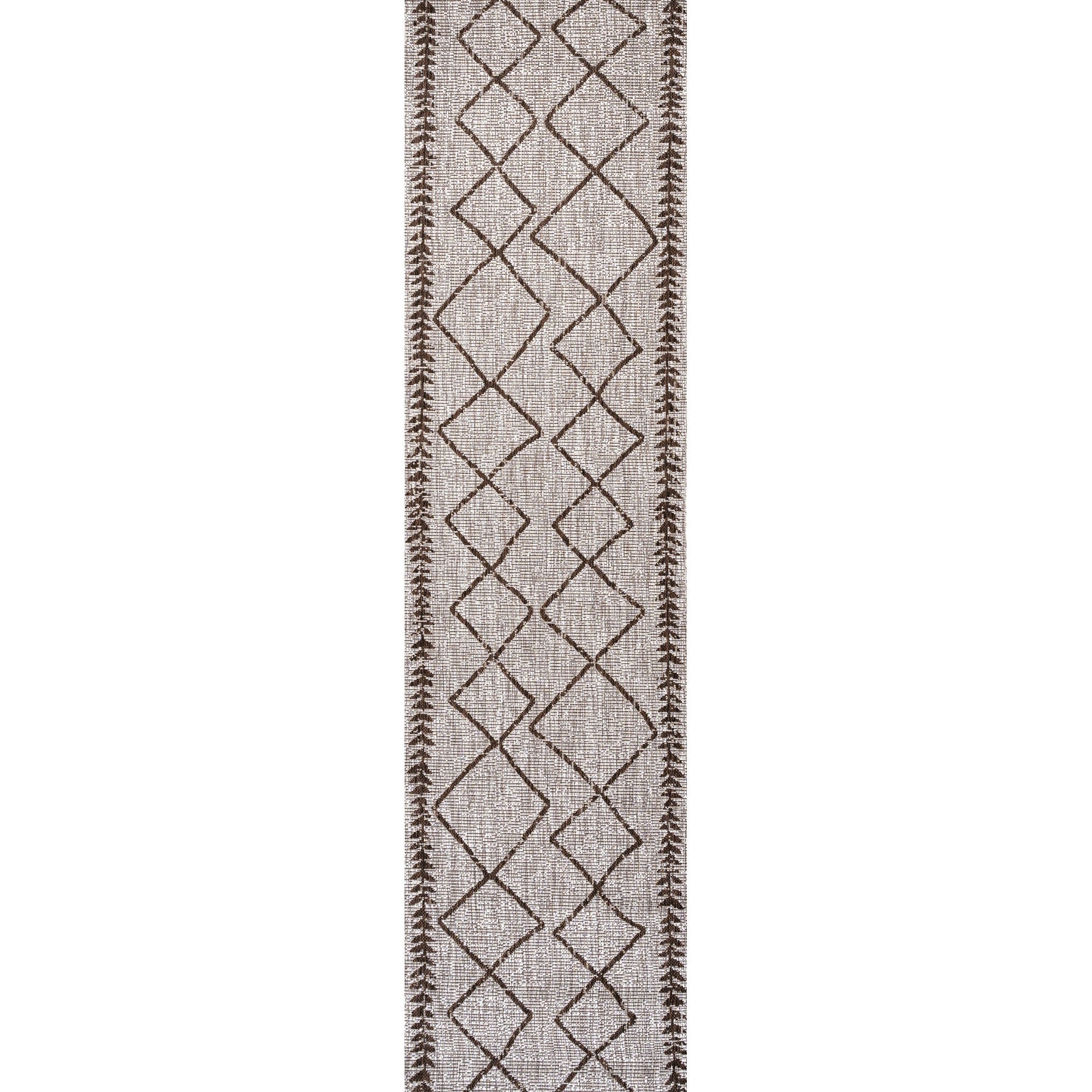 Derya Tribal Diamond Trellis Indoor/Outdoor Runner Rug