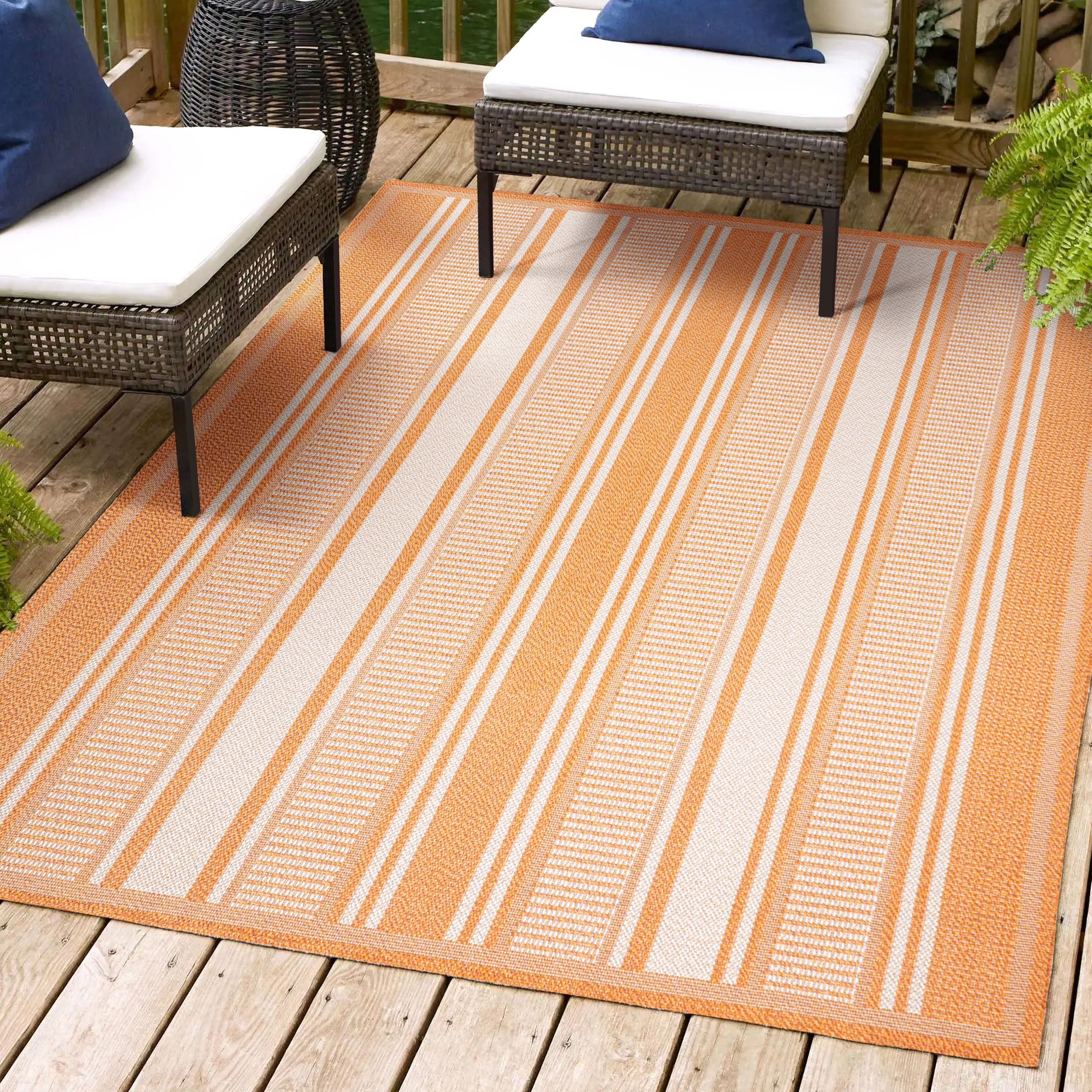 Haynes Simple Modern Double Stripe Indoor/Outdoor Area Rug