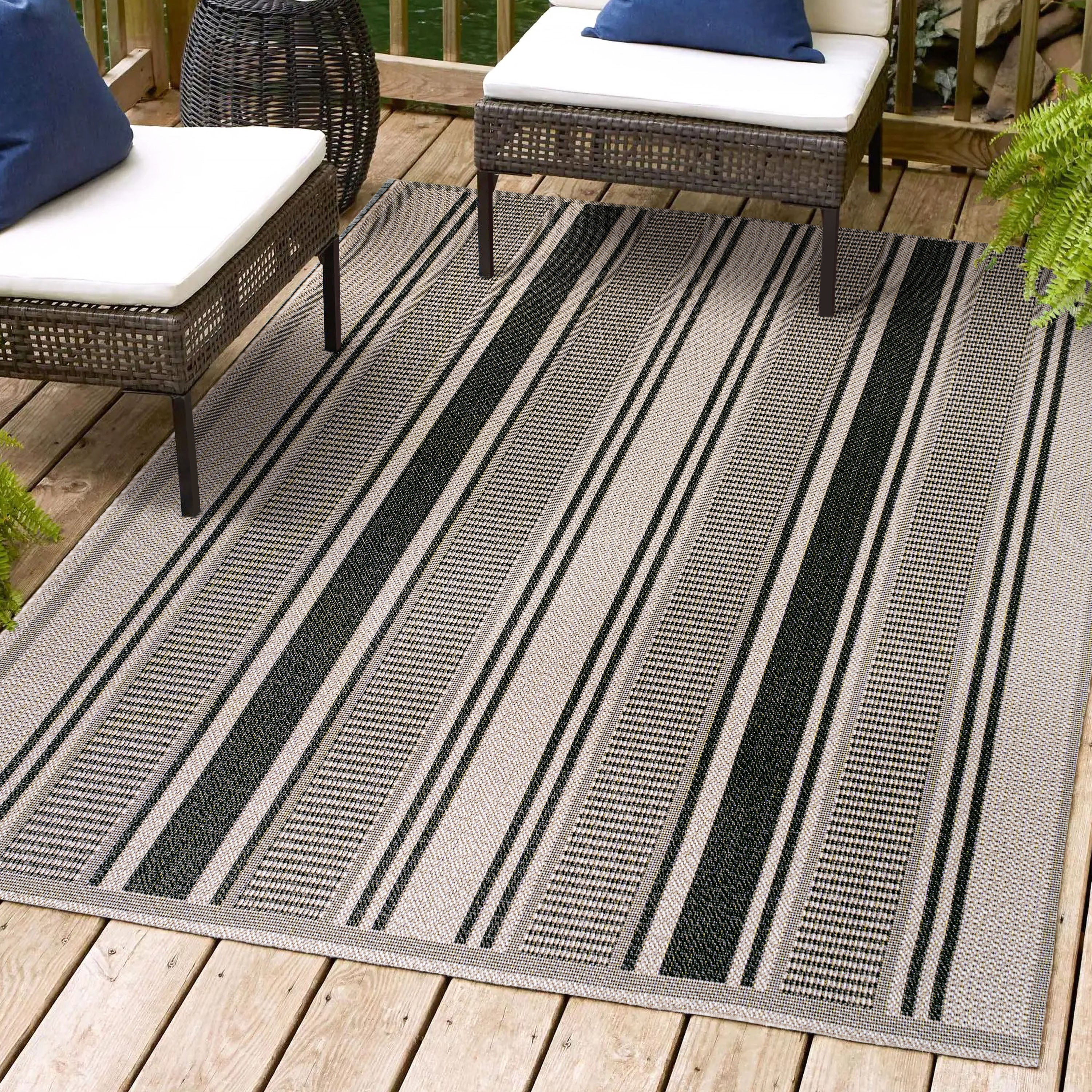 Haynes Modern Double Stripe Indoor/Outdoor Area Rug