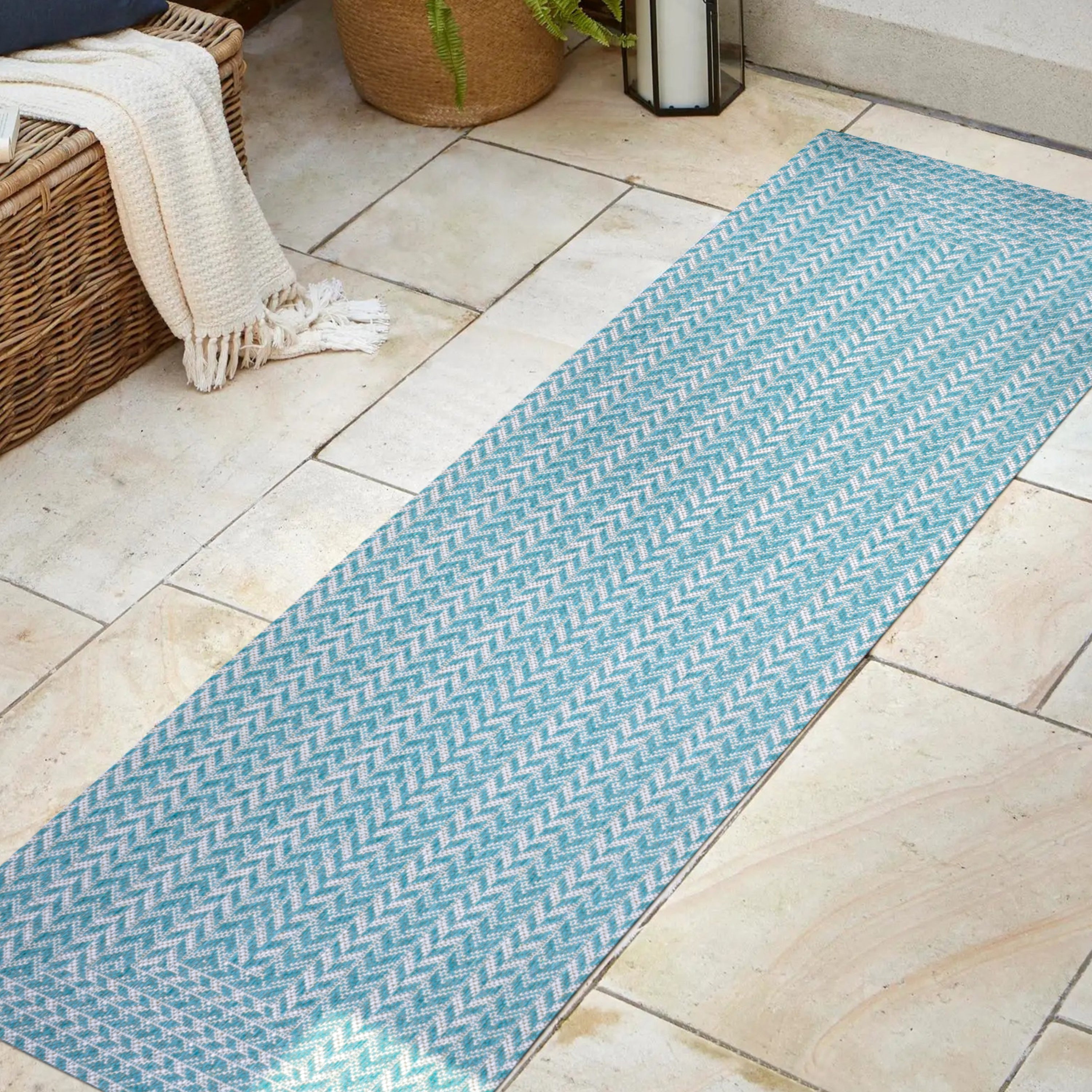 Chevron Modern Concentric Squares Indoor/Outdoor Runner Rug