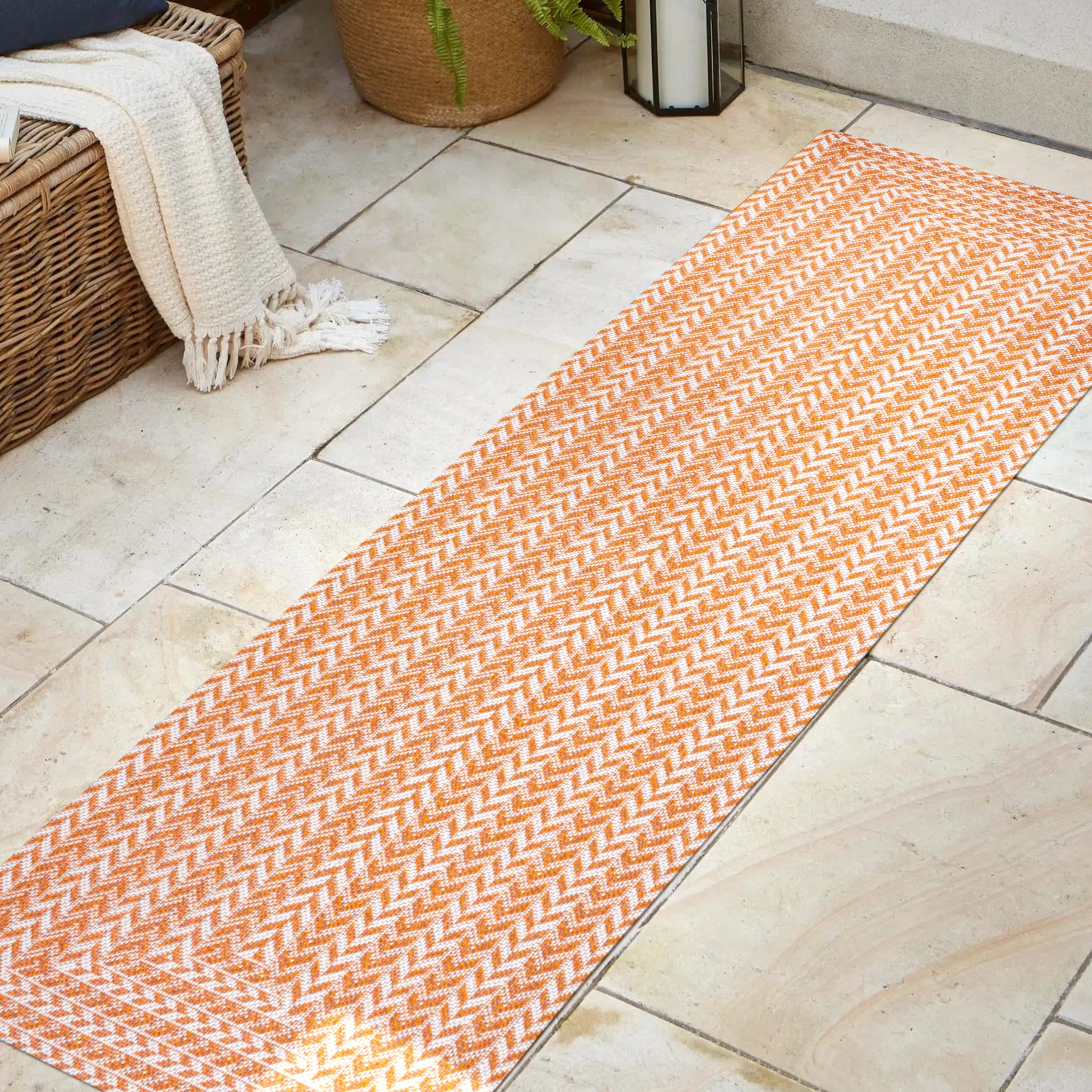 Chevron Modern Concentric Squares Indoor/Outdoor Runner Rug