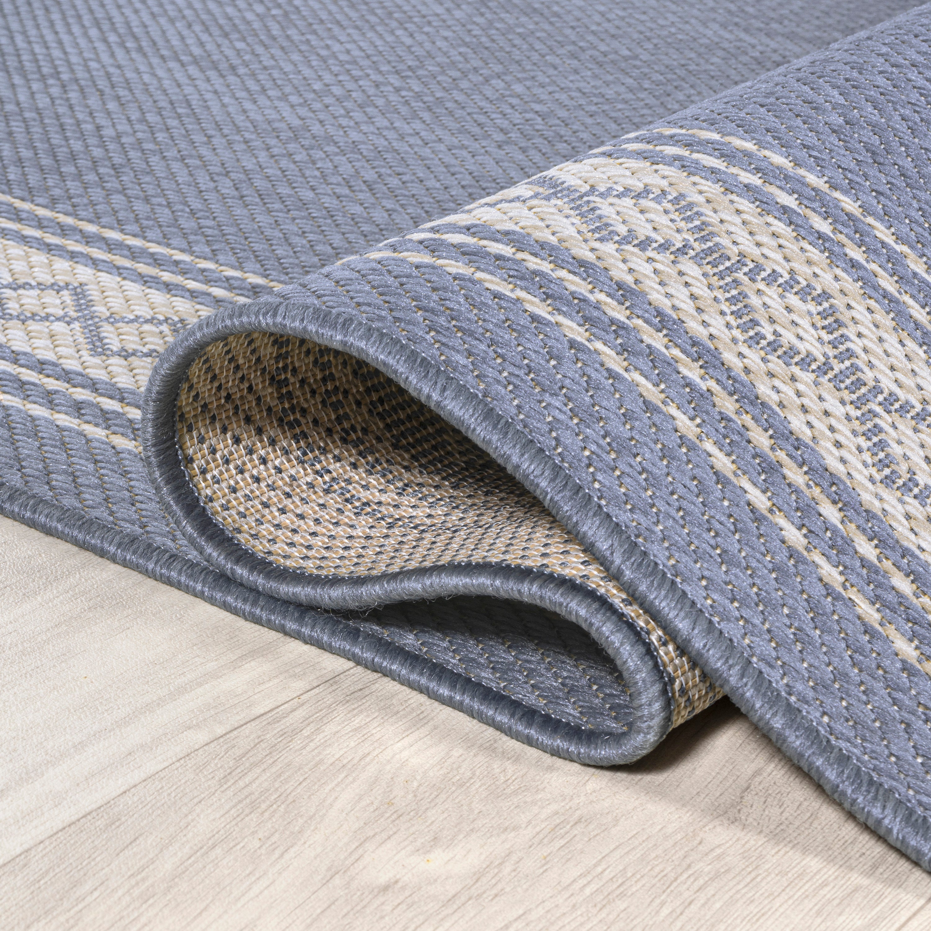 Lucia Classic Diamond Border Indoor/Outdoor Area Rug