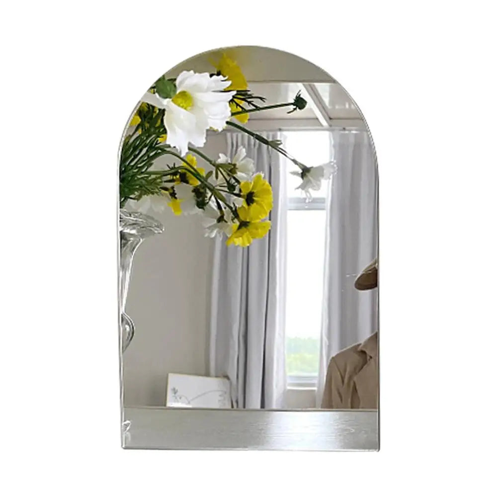 Makeup Wavy Mirror With Irregular Edge