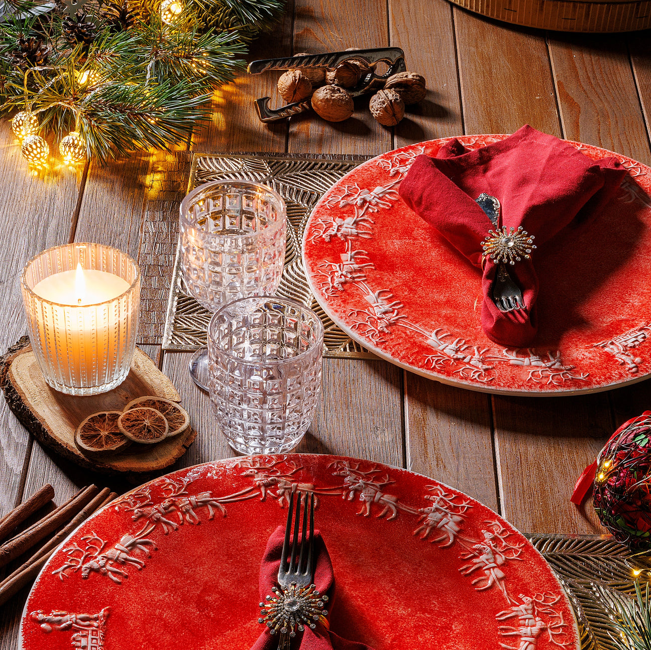 Reindeer Cheer 14.1” Round Platter, Red with White Reindeer Christmas Design, Made in Italy