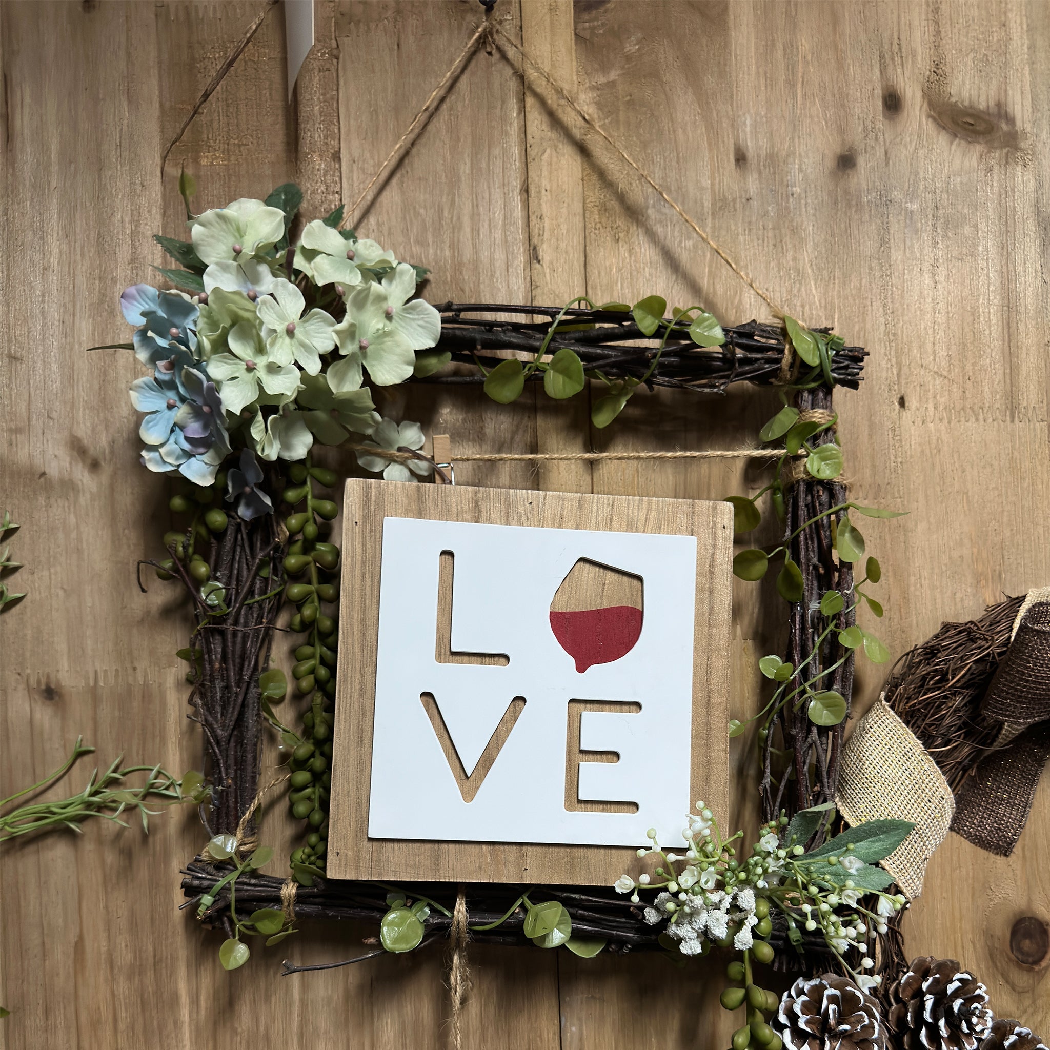 Love Wooden Box Sign with Red Wine，Wooden Block Sign