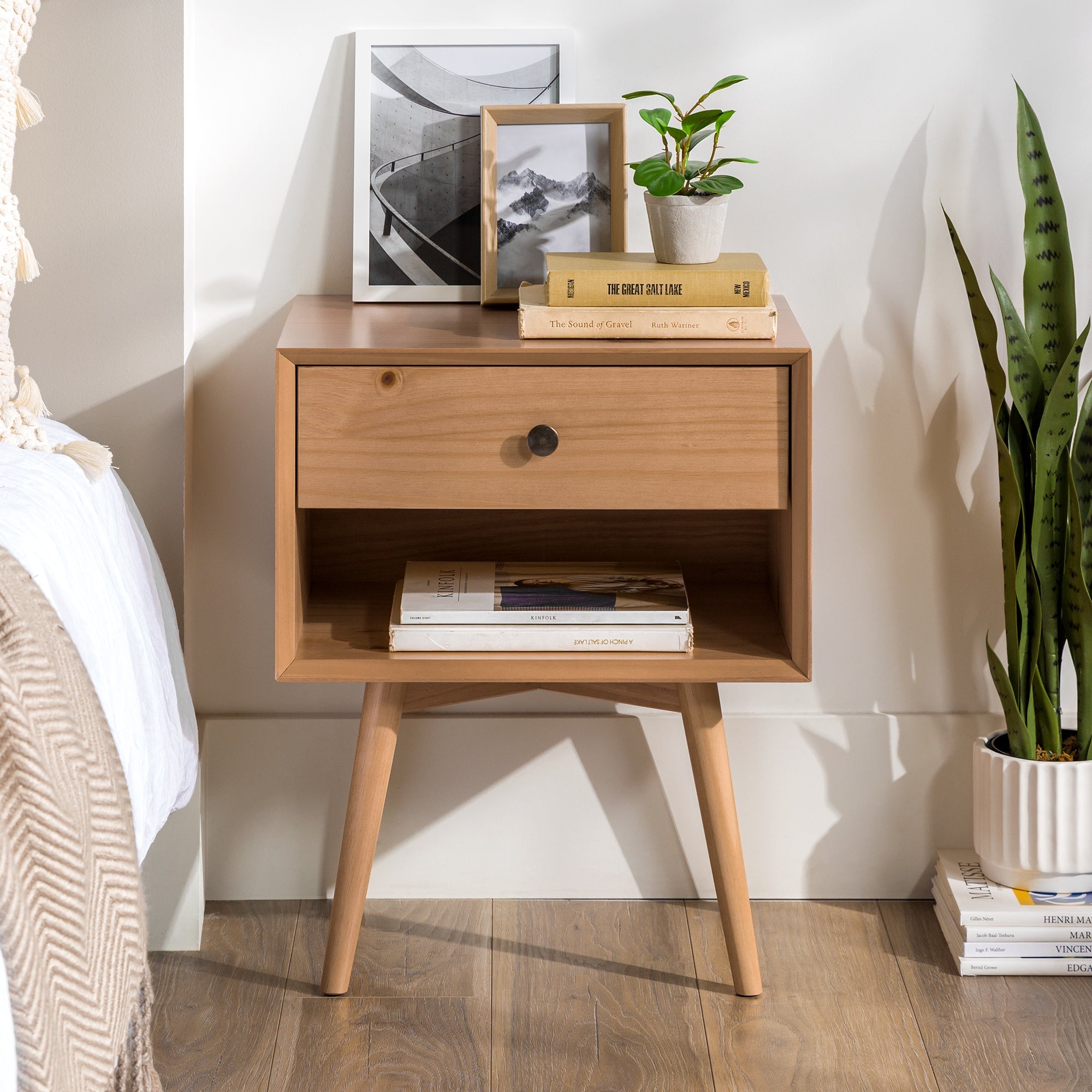 Mid-Century Modern Single-Drawer Solid Wood Nightstand - Caramel